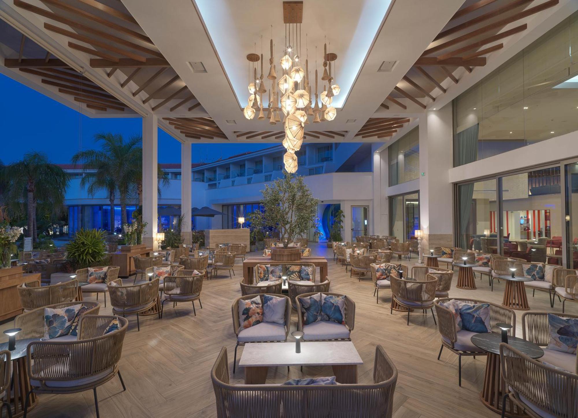 Olympic Lagoon Resort Paphos Ngoại thất bức ảnh
