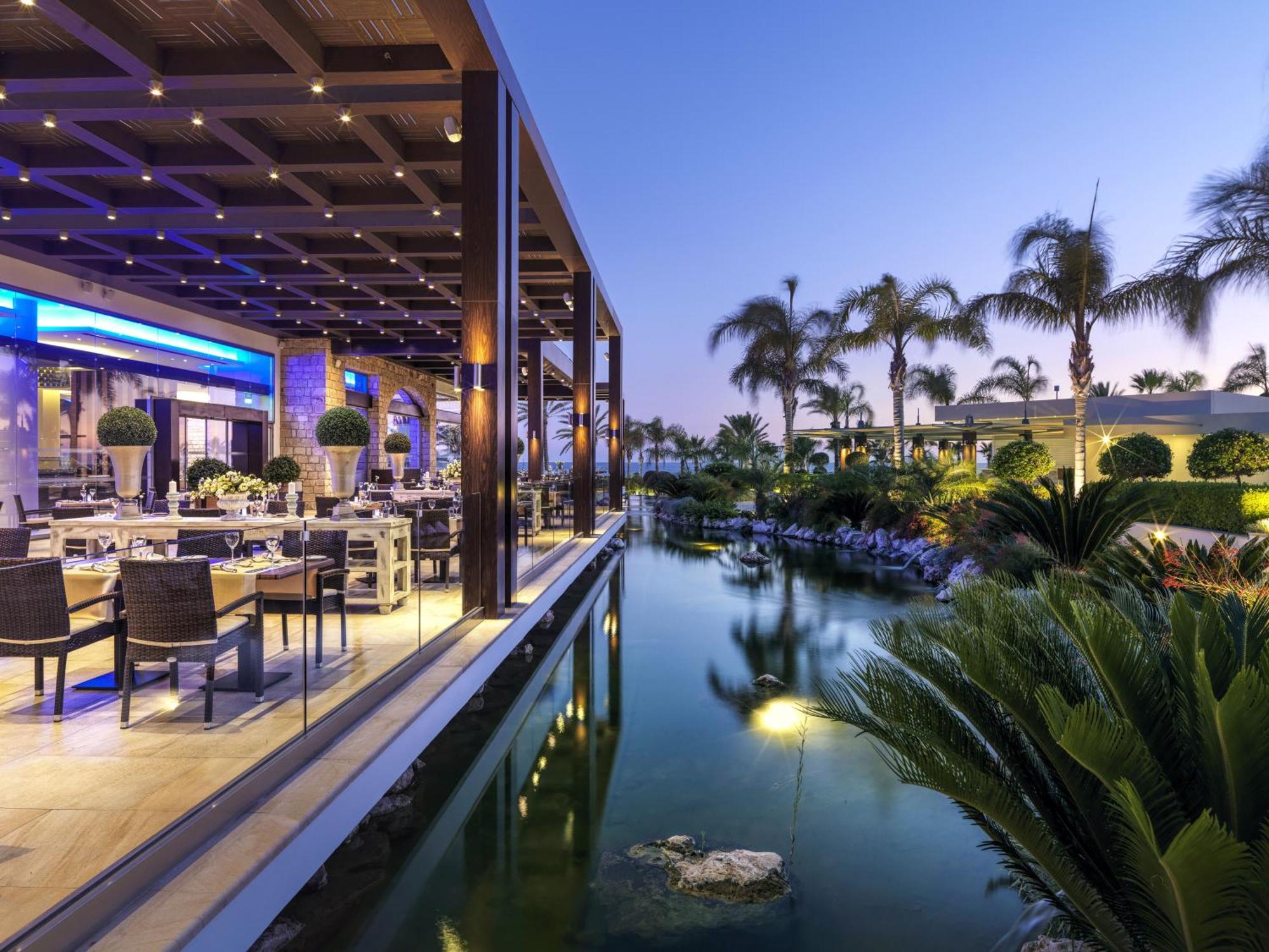 Olympic Lagoon Resort Paphos Ngoại thất bức ảnh